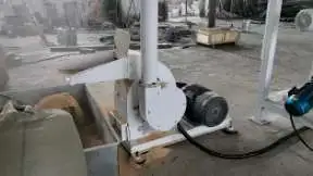 wood crushing machine