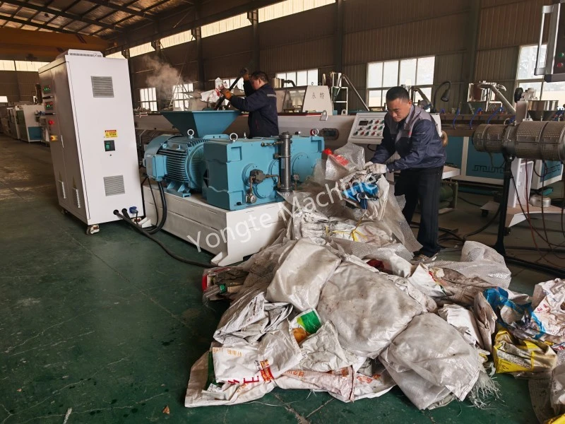 plastic recycling extruder