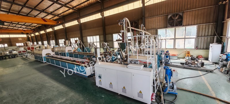WPC extrusion machine