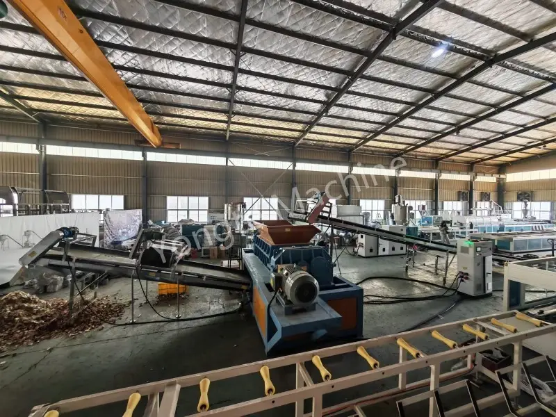 Planta de reciclaje de paletas de madera de Kuwait