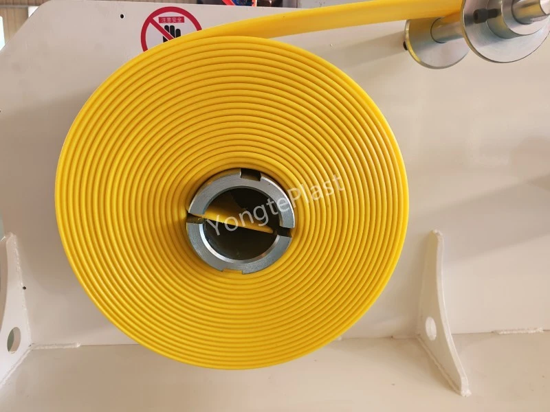Máquina para fabricar bobinas de láminas de PE