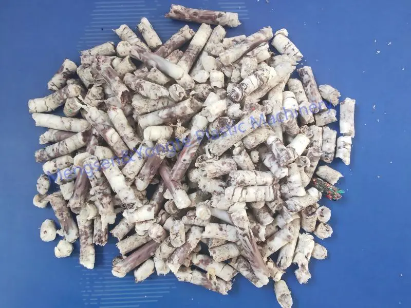 Máquina compacta para fabricar pellets de reciclaje de película plástica para clientes de África