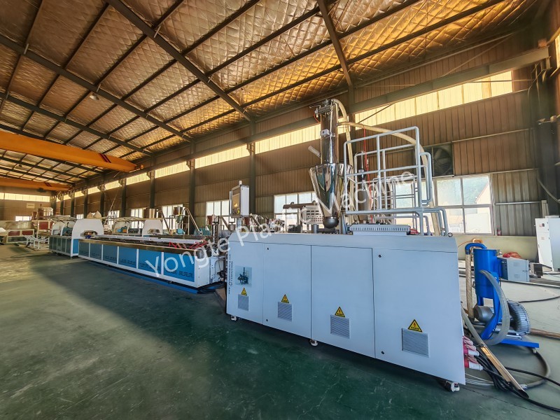 Línea de extrusión de WPC