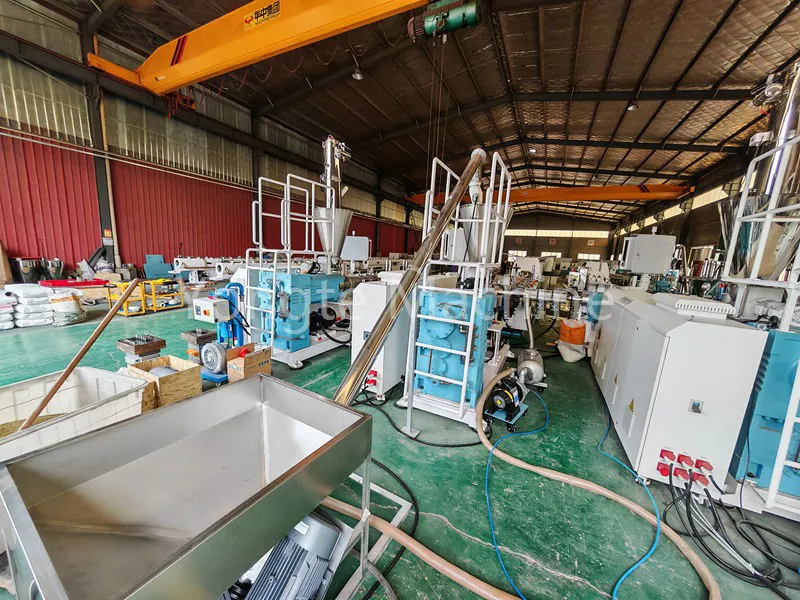 Línea de producción de procesamiento de WPC